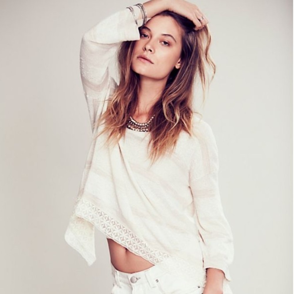 Free People Lacey split back Pullover